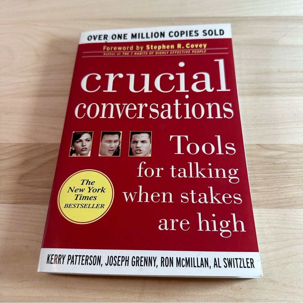 CRUCIAL CONVERSATIONS Trade paperback EUC